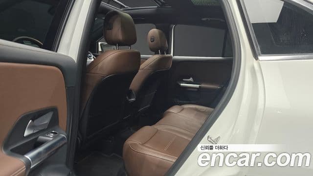 Mercedes-Benz GLA-класс H247 GLA220, 2021 12