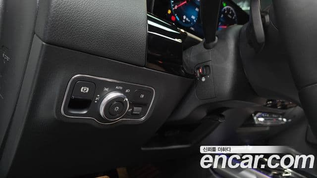 Mercedes-Benz GLA-класс H247 GLA220, 2021 14