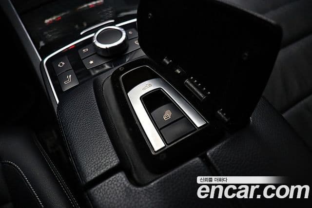 Mercedes-Benz E-класс W212 E200 кабриолет, 2016 все фото