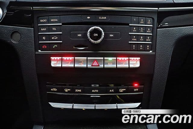 Mercedes-Benz E-класс W212 E200 кабриолет, 2016 12