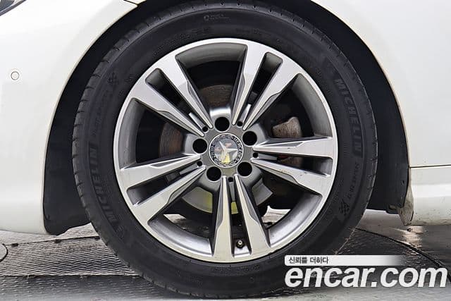 Mercedes-Benz E-класс W212 E200 кабриолет, 2016 17