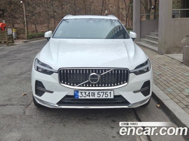 Volvo XC60 2세대 B5 Ultimate Bright, 2023 1