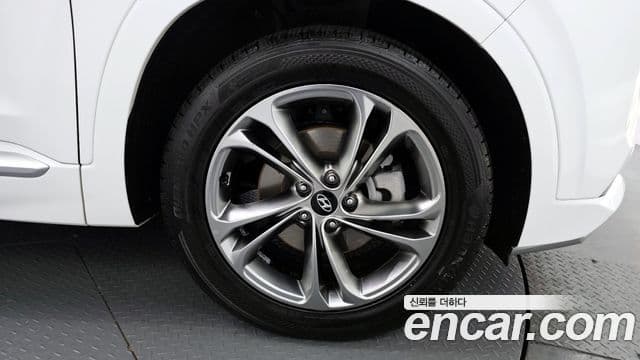 Hyundai Santa Fe TM Inspiration, 2020 все фото