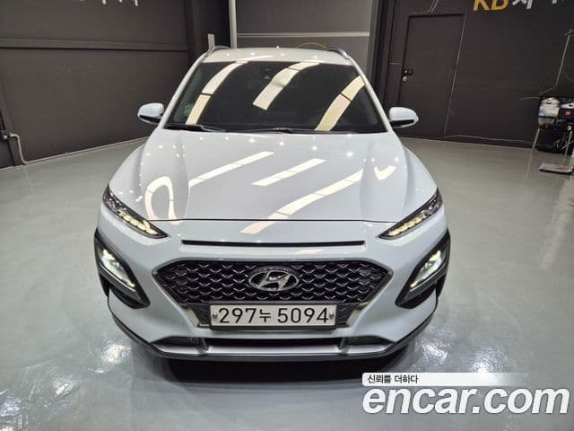 Hyundai Kona гибрид Special, 2020 1