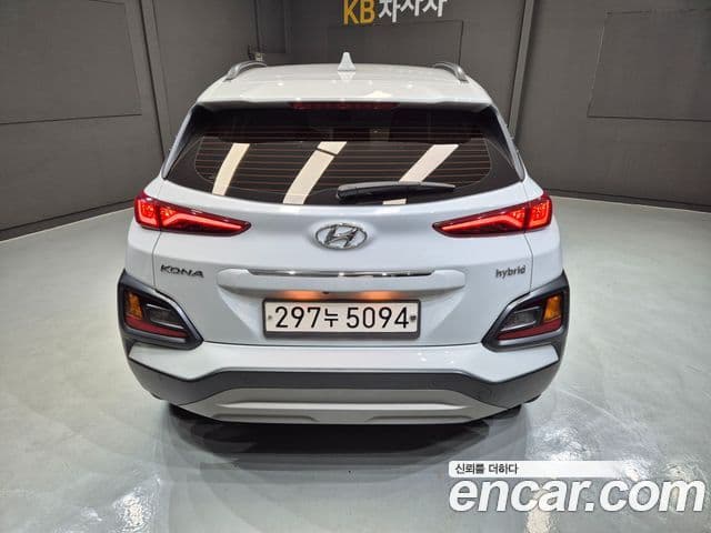 Hyundai Kona гибрид Special, 2020 3