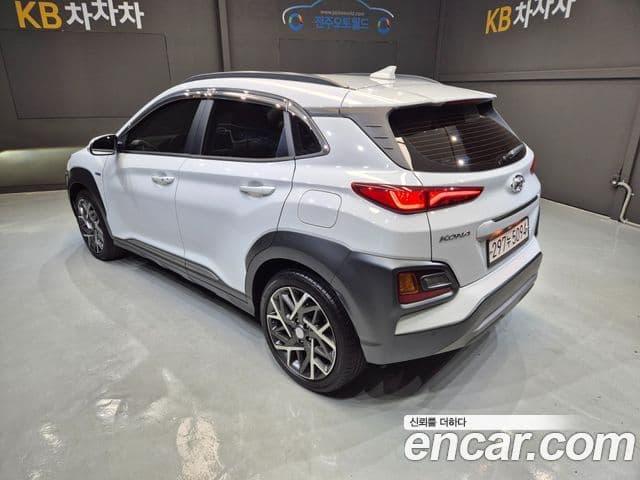 Hyundai Kona гибрид Special, 2020 4