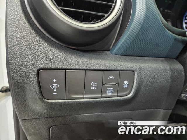 Hyundai Kona гибрид Special, 2020 6