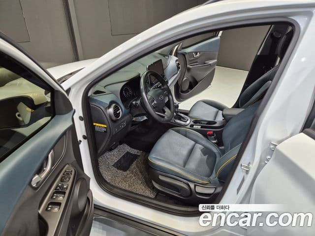 Hyundai Kona гибрид Special, 2020 14