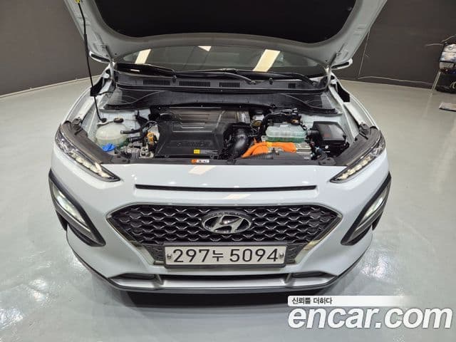 Hyundai Kona гибрид Special, 2020 19