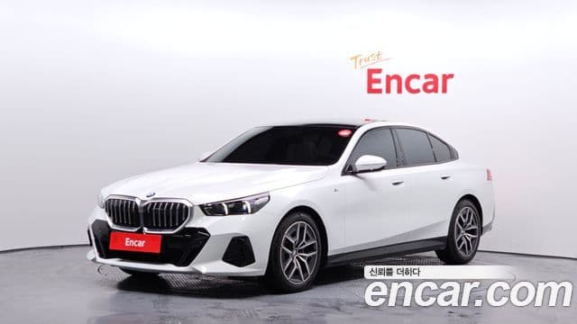 BMW 5시리즈 (G60) 520i M Sport, 2025 10