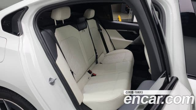 BMW 5시리즈 (G60) 520i M Sport, 2025 12