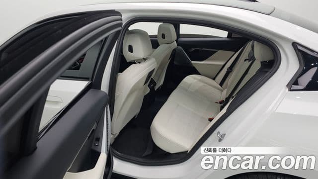 BMW 5시리즈 (G60) 520i M Sport, 2025 13