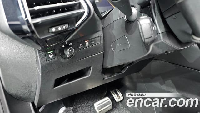 Ситроен / DS DS7 크로스백 2.0 BlueHDi Grand Chic, 2021 13