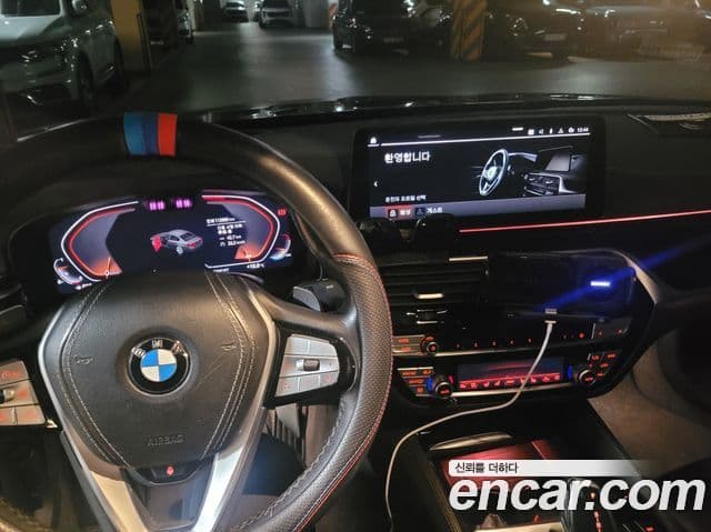 BMW 5시리즈 (G30) Luxury, 2021 9