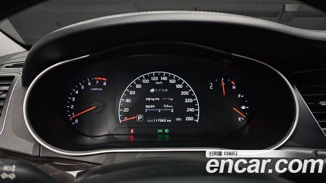 Kia The / новый New K7 Prestige, 2015 8