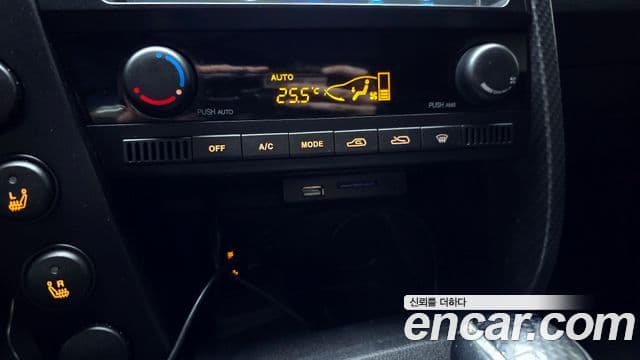 KG모빌리티(SsangYong) Korando Sport Fashion, 2015 17