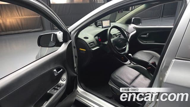 Kia All New Morning Special, 2012 10