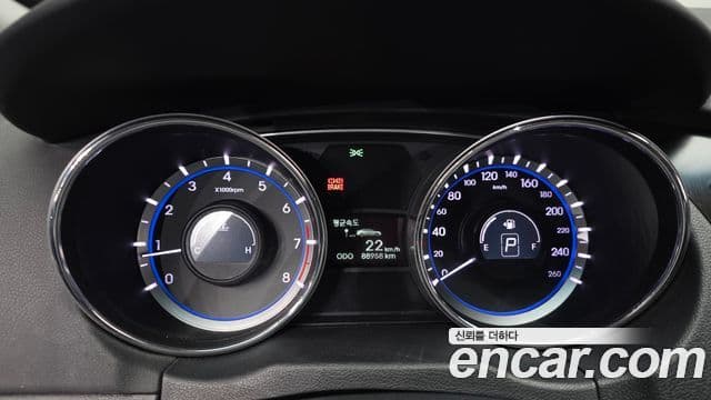 Hyundai Sonata The / новый 브릴리언트 Premium, 2013 8