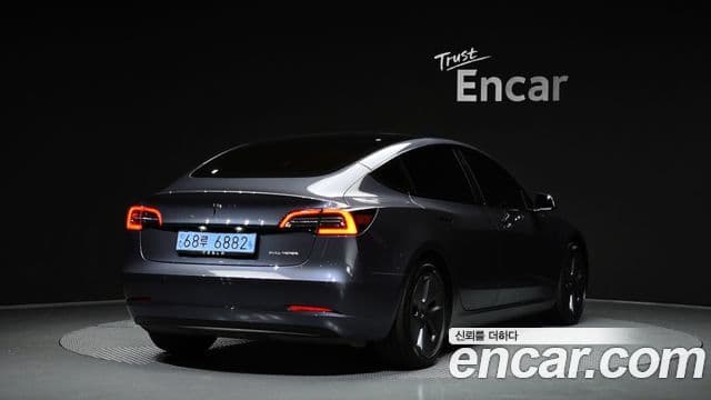 Tesla модель 3 Long Range AWD, 2022 2