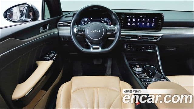Kia K5 3세대 Signature, 2023 9
