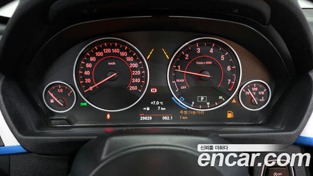 BMW 4시리즈 (F32) 428i кабриолет Vision 100 Edition, 2017 8