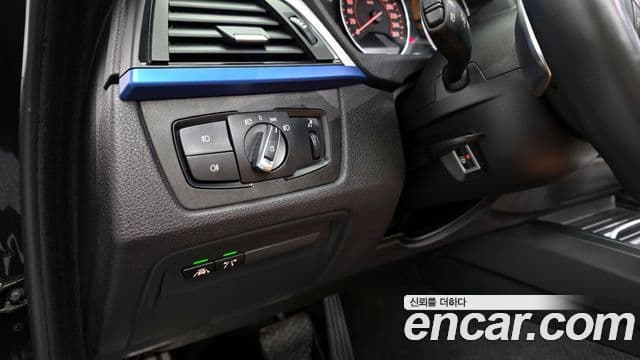 BMW 4시리즈 (F32) 428i кабриолет Vision 100 Edition, 2017 17