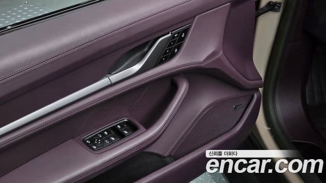 Porsche 타이칸 GTS, 2023 17