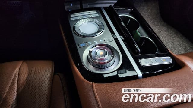 Genesis G80 (RG3) бензин 2.5 турбо AWD, 2021 9