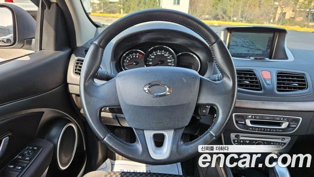 Renault Korea(Samsung) 뉴SM3 SE чёрный, 2011 15