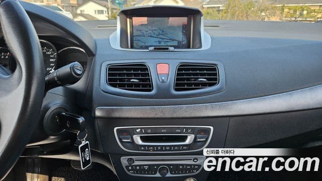 Renault Korea(Samsung) 뉴SM3 SE чёрный, 2011 17