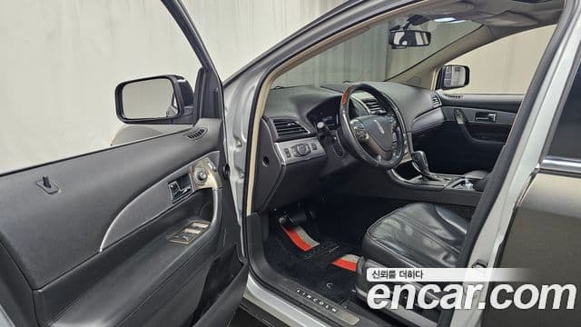 Lincoln New MKX, 2011 10