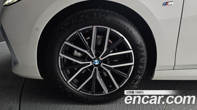 BMW 2시리즈 active 투어러 (U06) 220i M Sport Design, 2025 все фото