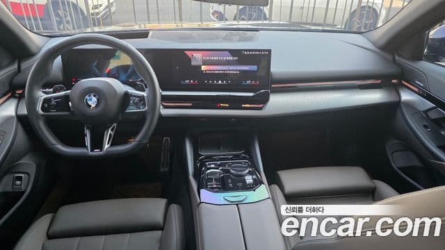 BMW 5시리즈 (G60) 520i M Sport, 2024 9
