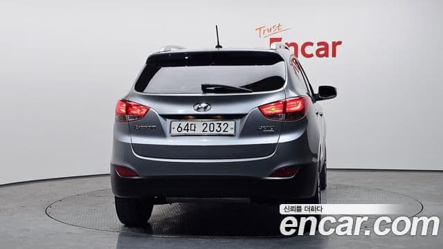 Hyundai Tucson ix Luxury, 2012 4