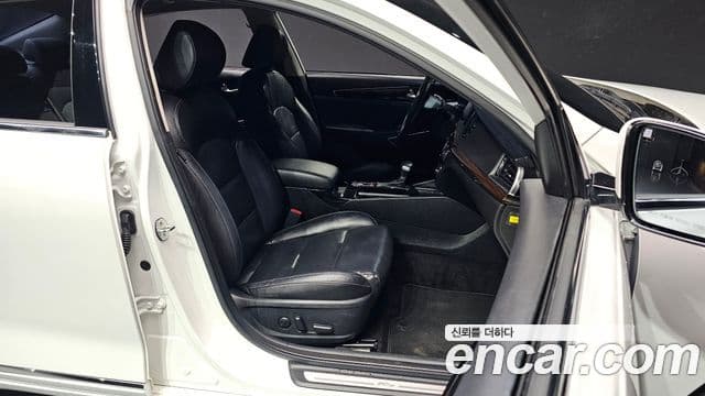 Kia All New K7 Noblesse, 2019 10