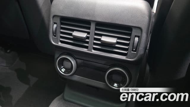 Land Rover Range Rover Velar 3.0 P400 Dynamic HSE, 2025 18