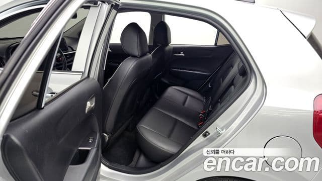 Kia Morning Urban (JA) Prestige, 2023 12