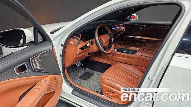 Kia The / новый New K8 гибрид Signature, 2025 10