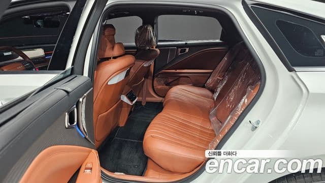 Kia The / новый New K8 гибрид Signature, 2025 11