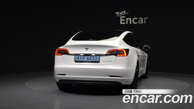 Tesla модель 3 Long Range AWD, 2022 4