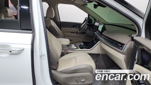 Kia Carnival 4세대 Signature, 2023 11