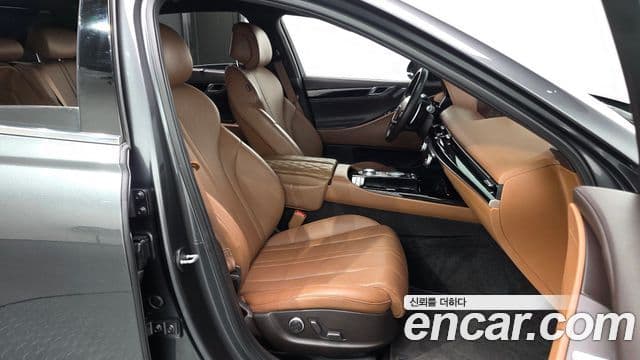 Genesis G80 (RG3) бензин 2.5 турбо 2WD, 2021 10