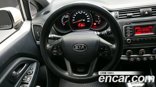 Kia The / новый New Pride Trendy, 2015 13