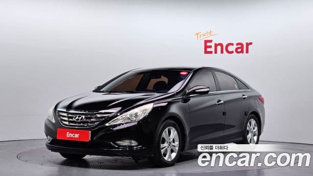 Hyundai YF Sonata люксовая версия, 2010 1