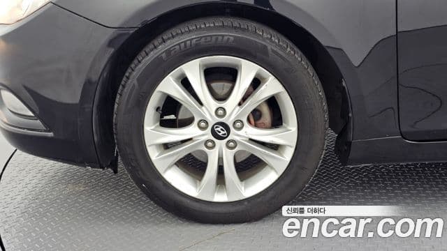 Hyundai YF Sonata люксовая версия, 2010 все фото