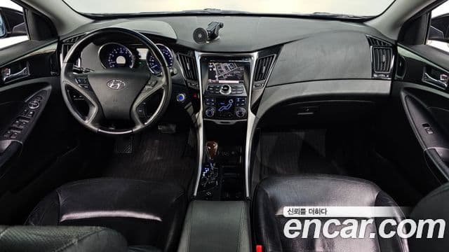 Hyundai YF Sonata люксовая версия, 2010 7