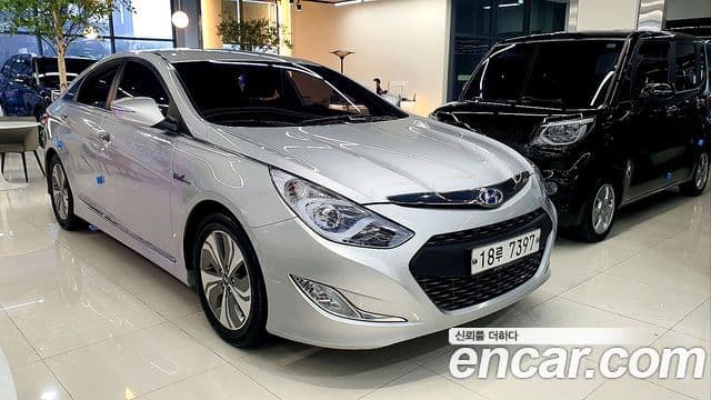 Hyundai Sonata гибрид Modern, 2014 3