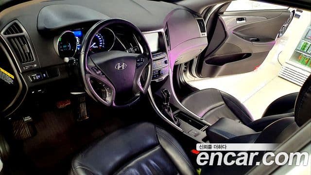 Hyundai Sonata гибрид Modern, 2014 16