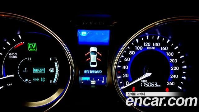 Hyundai Sonata гибрид Modern, 2014 17