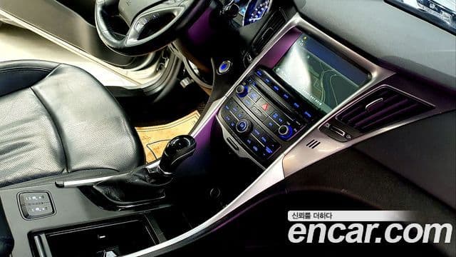 Hyundai Sonata гибрид Modern, 2014 19